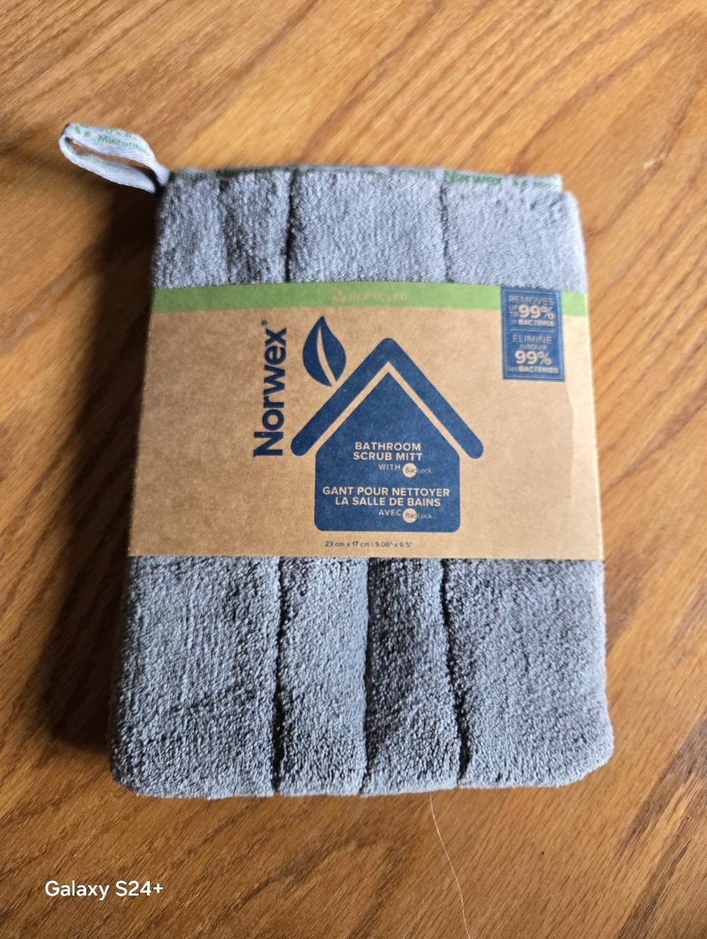 Norwex Gray Bathroom Scrub Mitt  NEW